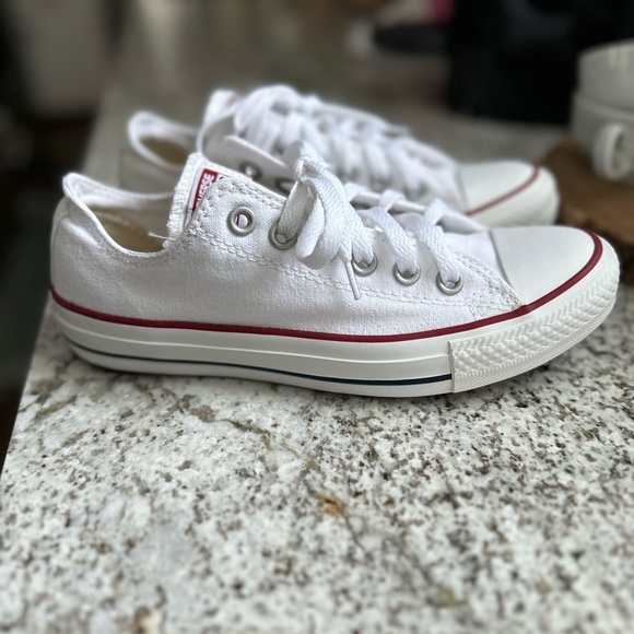 White Converse - Picture 8 of 11